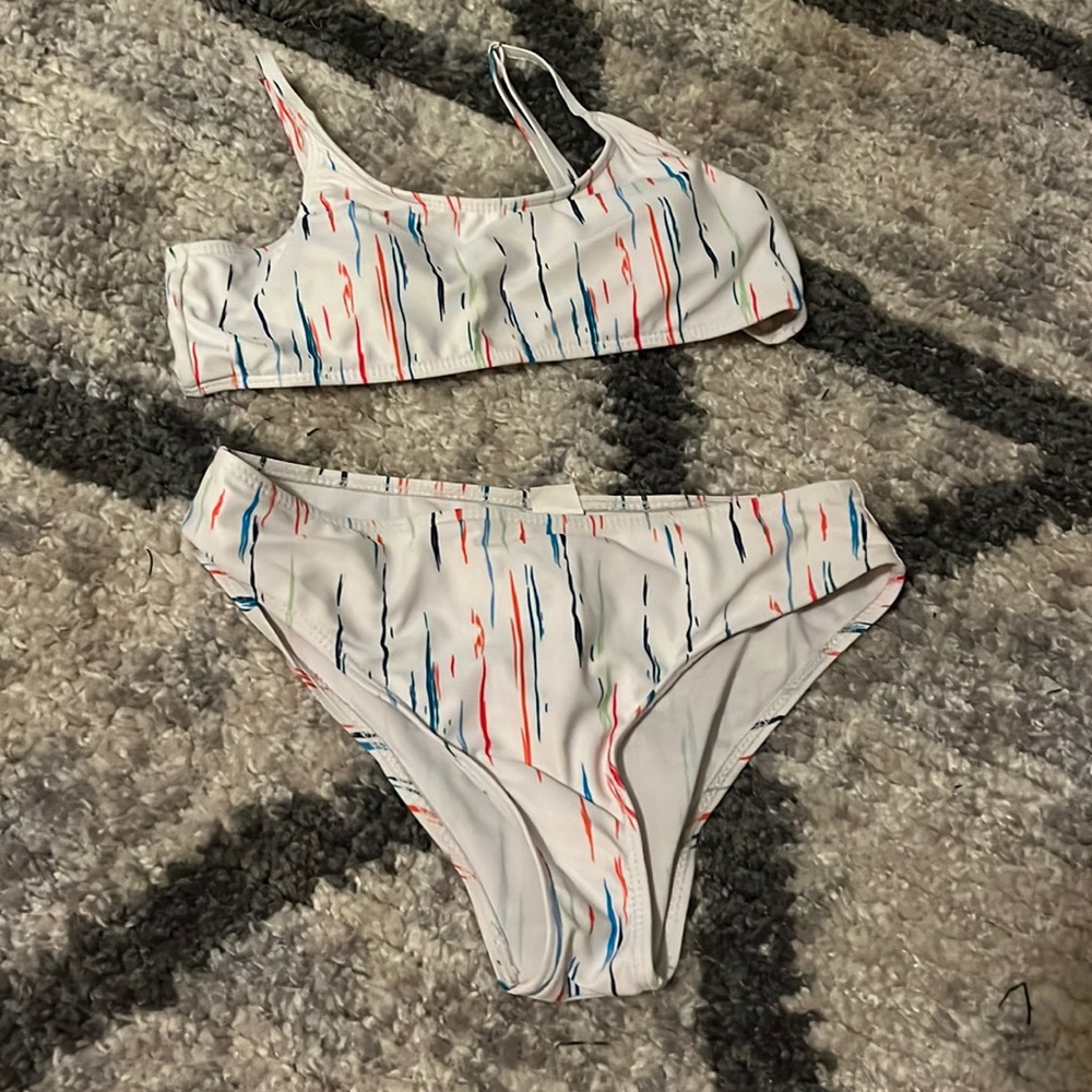 White bikini top.